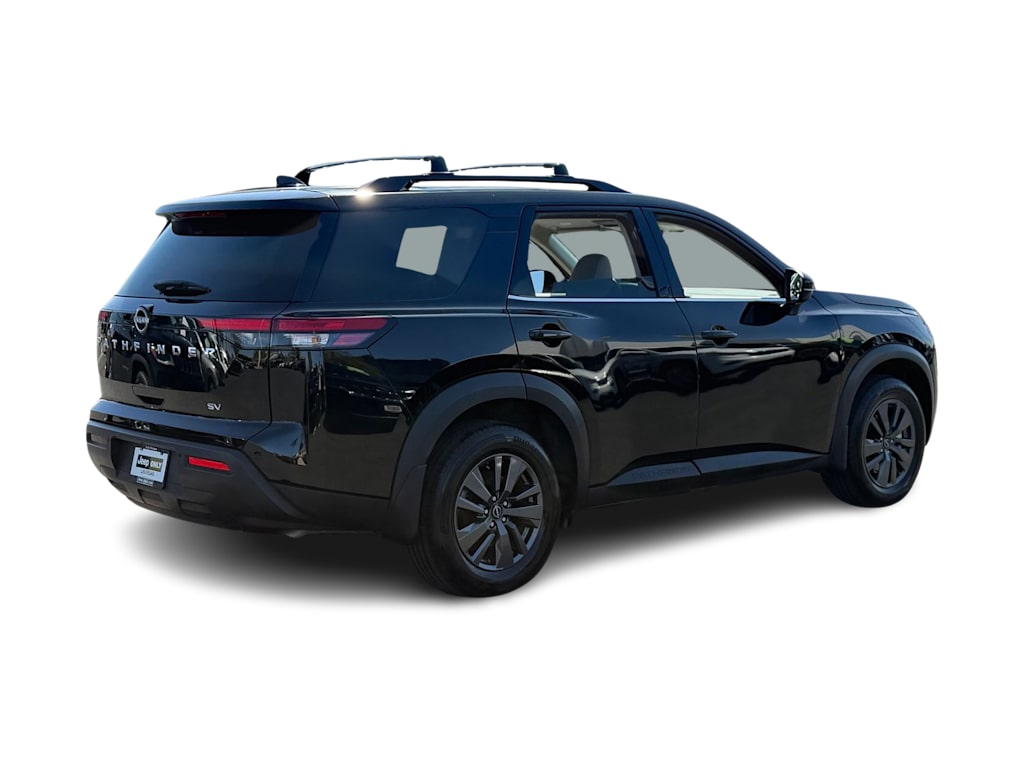 Thumbnail: 2022 Nissan Pathfinder - 17
