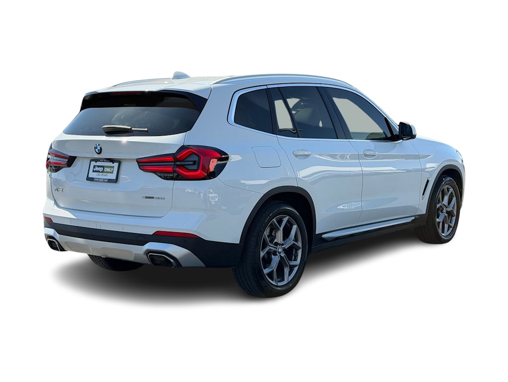 Thumbnail: 2022 BMW X3 - 18