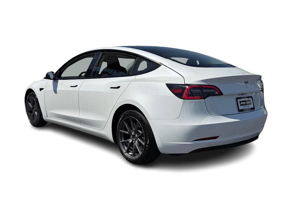 Thumbnail: 2023 Tesla Model 3 - 4