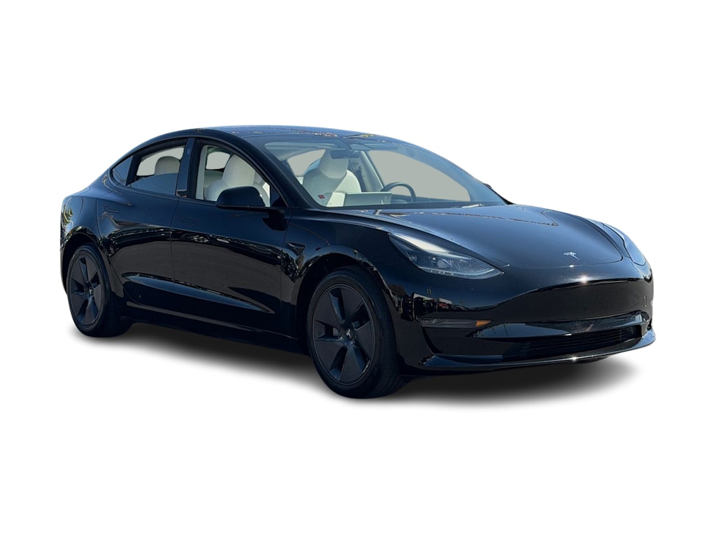 Thumbnail: 2023 Tesla Model 3 - 16