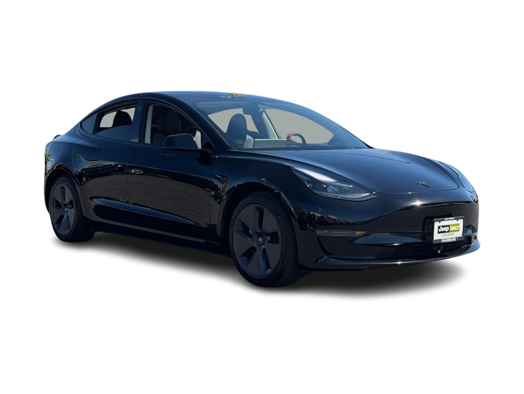 Thumbnail: 2023 Tesla Model 3 - 17
