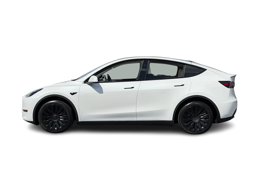 Thumbnail: 2023 Tesla Model Y - 3