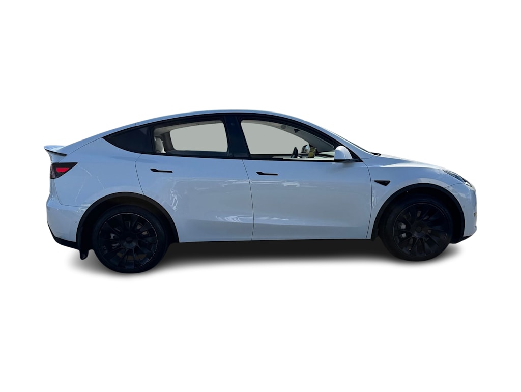 Thumbnail: 2022 Tesla Model Y - 17