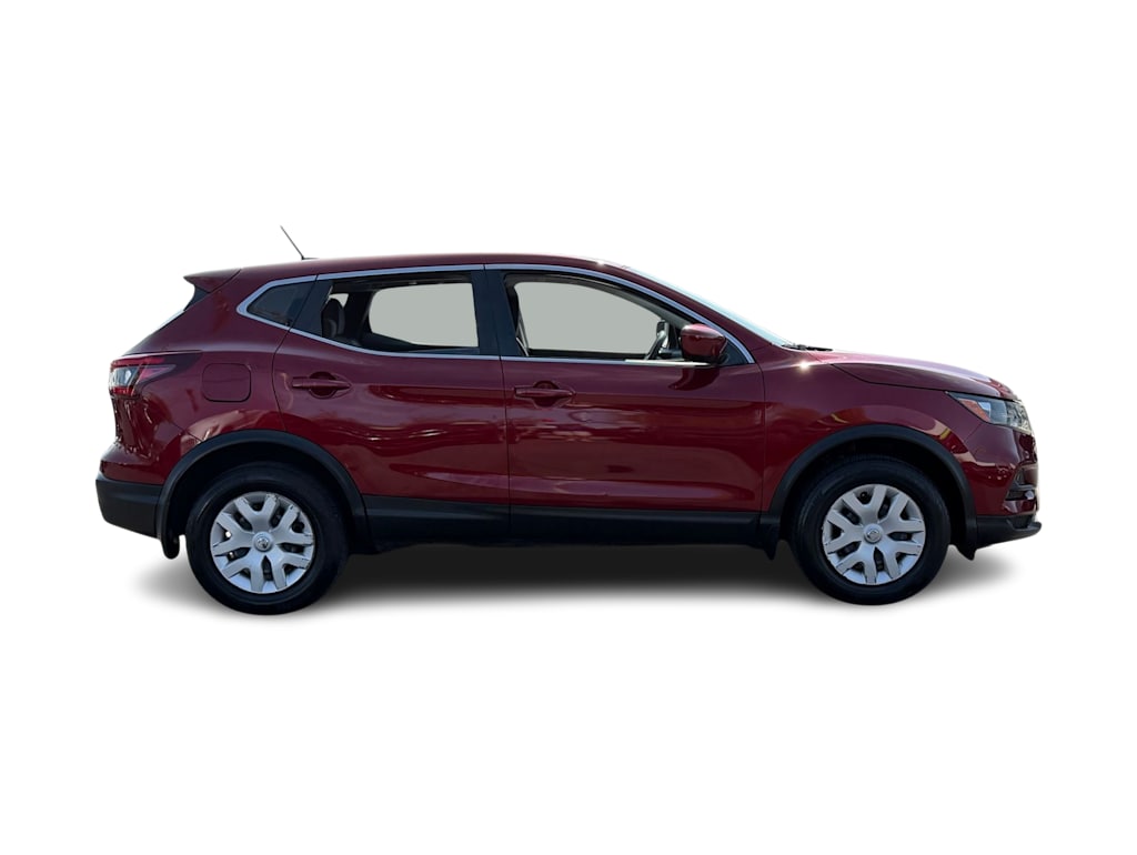 Thumbnail: 2020 Nissan Rogue Sport - 20