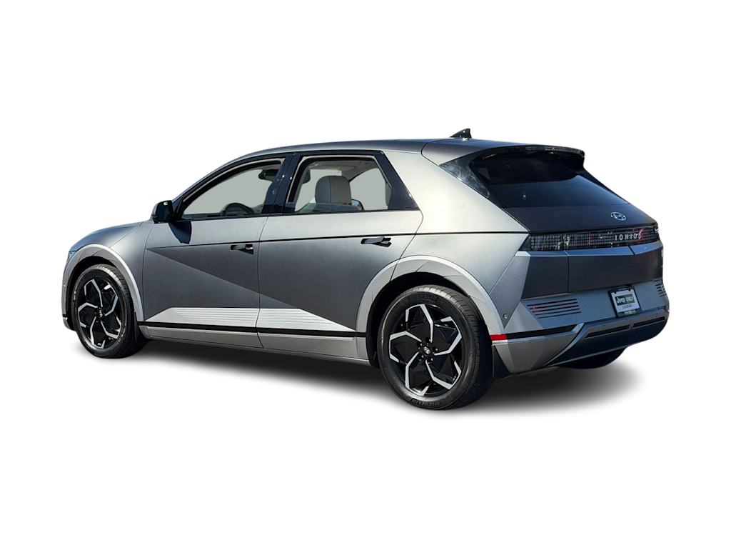 Thumbnail: 2023 Hyundai Ioniq 5 - 17
