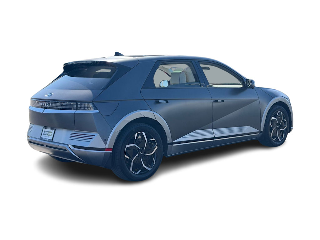 Thumbnail: 2023 Hyundai Ioniq 5 - 18