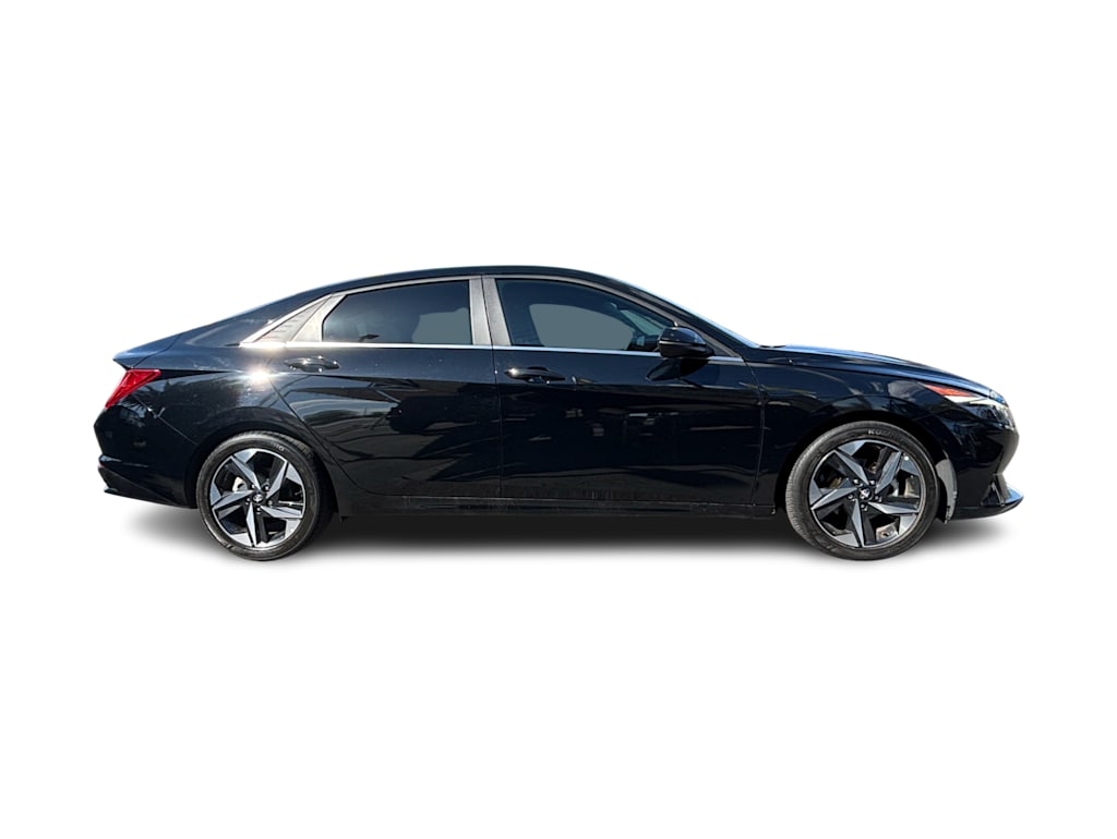 Thumbnail: 2023 Hyundai Elantra - 13