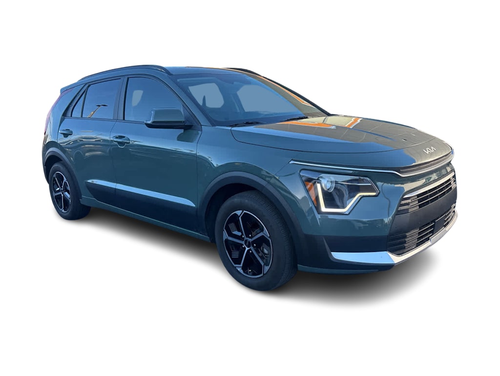 Thumbnail: 2025 Kia Niro - 11