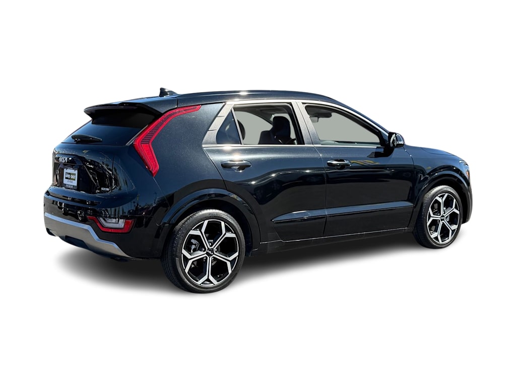 Thumbnail: 2023 Kia Niro - 18