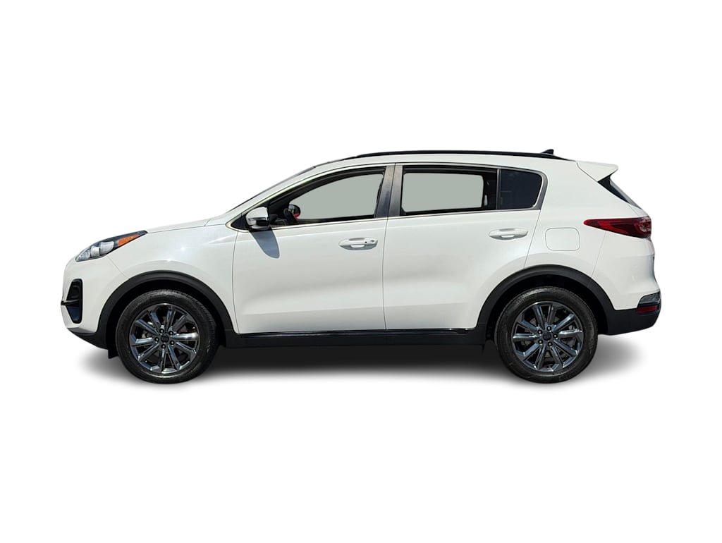 Thumbnail: 2021 Kia Sportage - 3