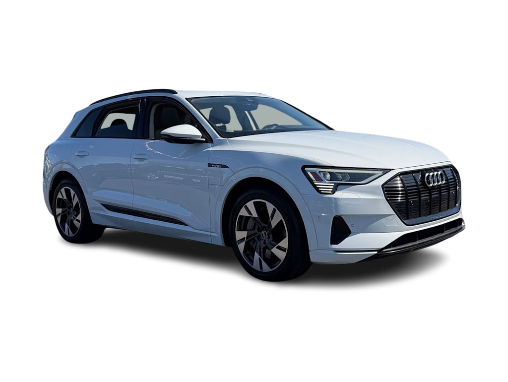 Thumbnail: 2022 Audi e-tron - 21