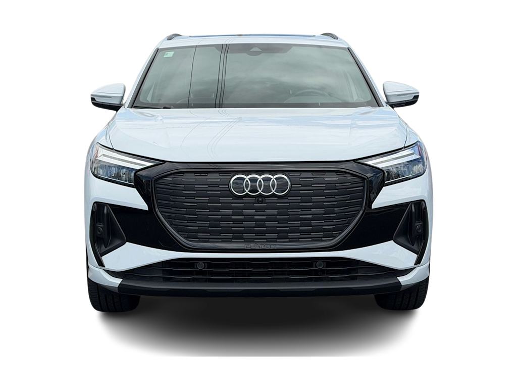 Thumbnail: 2023 Audi Q4 e-tron - 6