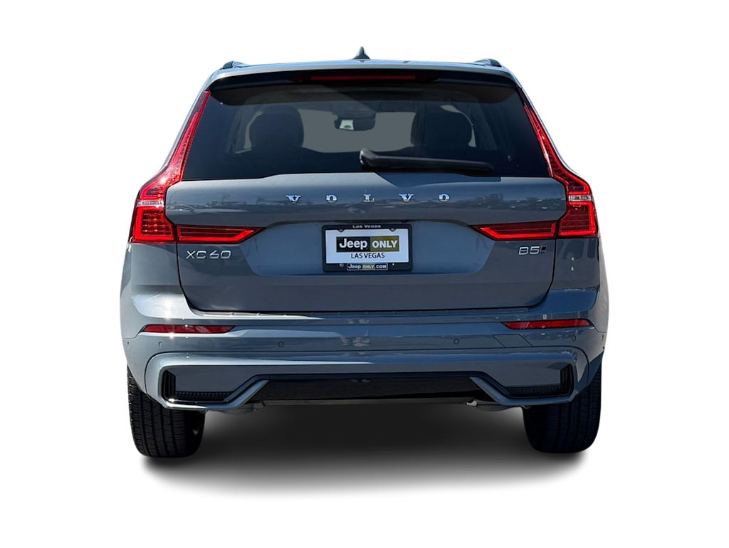 Thumbnail: 2023 Volvo XC60 - 5