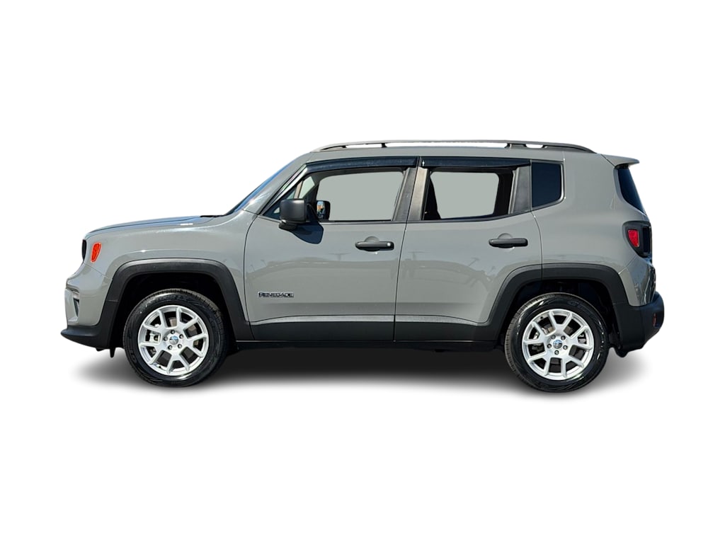 Thumbnail: 2021 Jeep Renegade - 3
