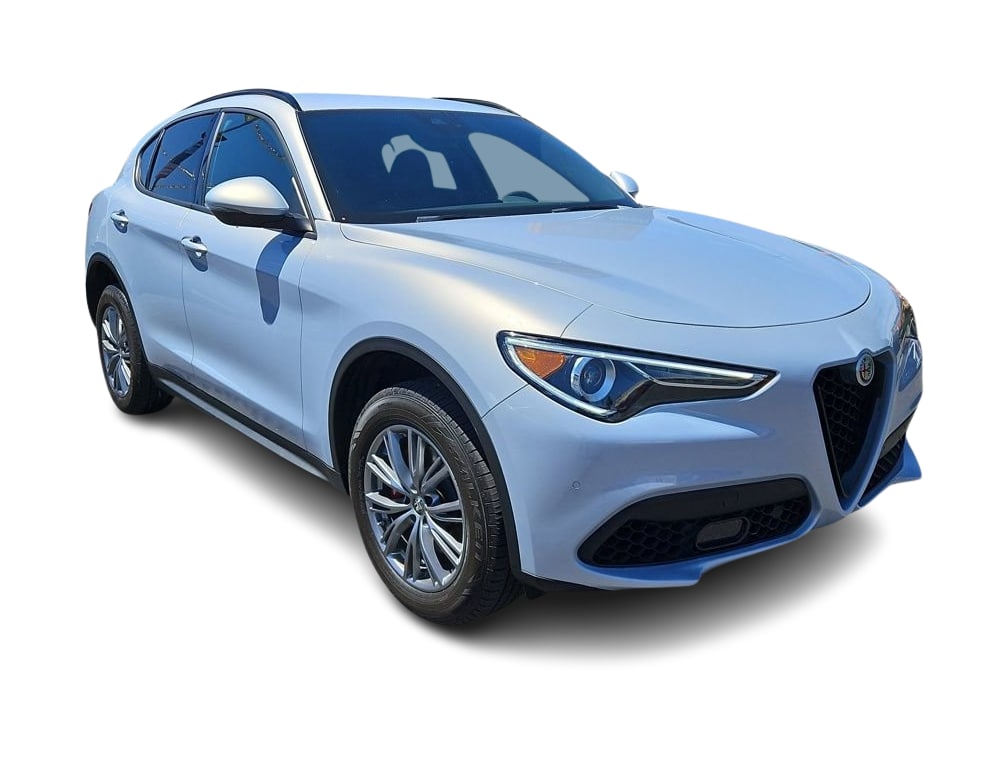 Thumbnail: 2022 Alfa Romeo Stelvio - 20