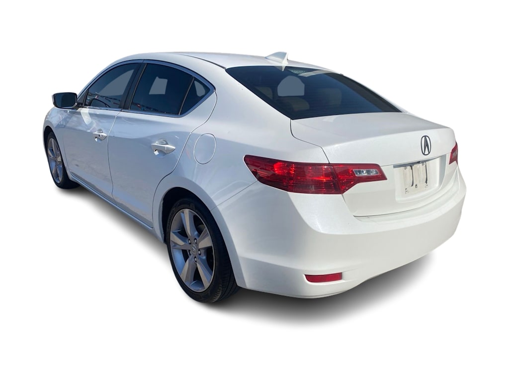 Thumbnail: 2015 Acura ILX - 4