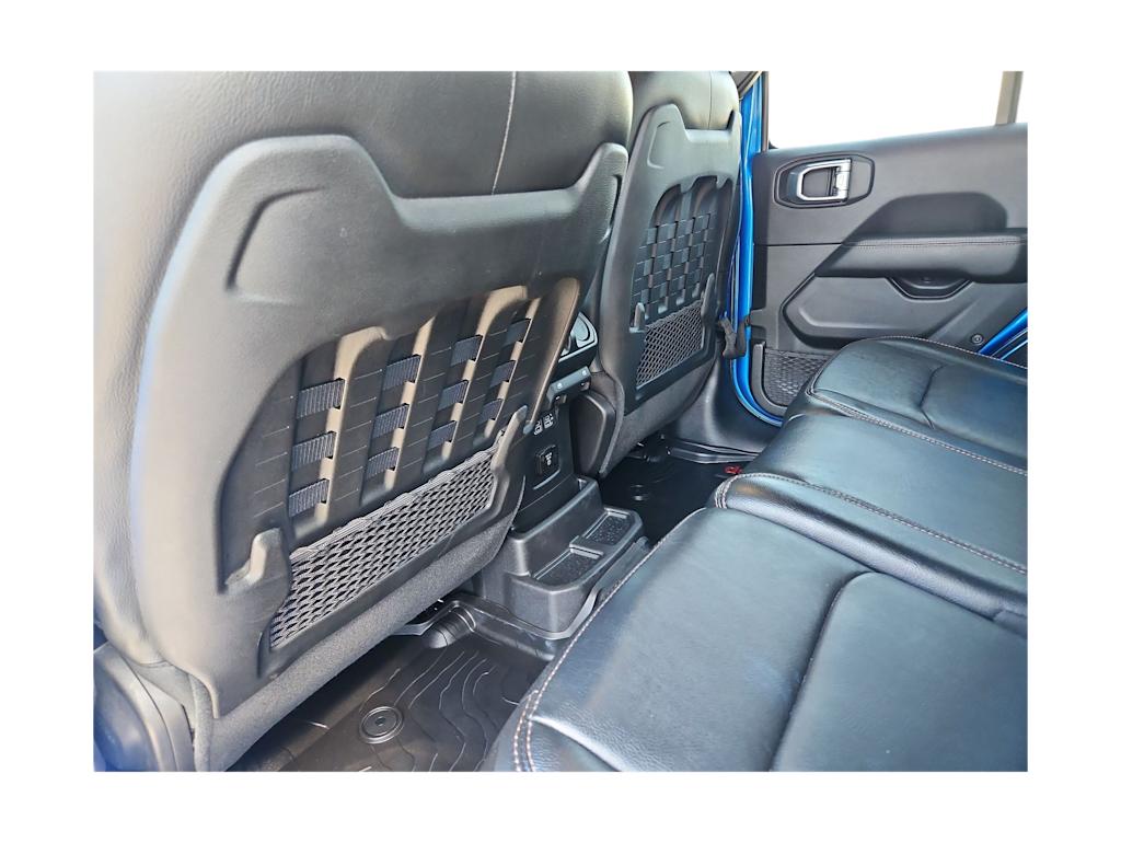 Thumbnail: 2022 Jeep Wrangler - 18