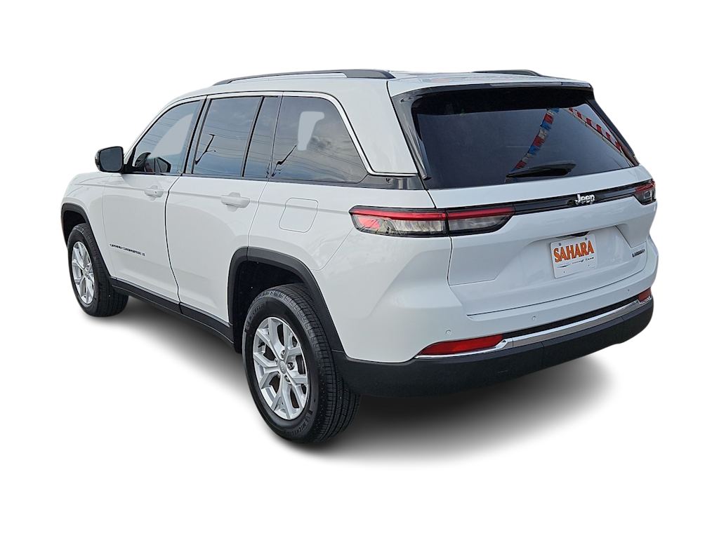 Thumbnail: 2023 Jeep Grand Cherokee - 4