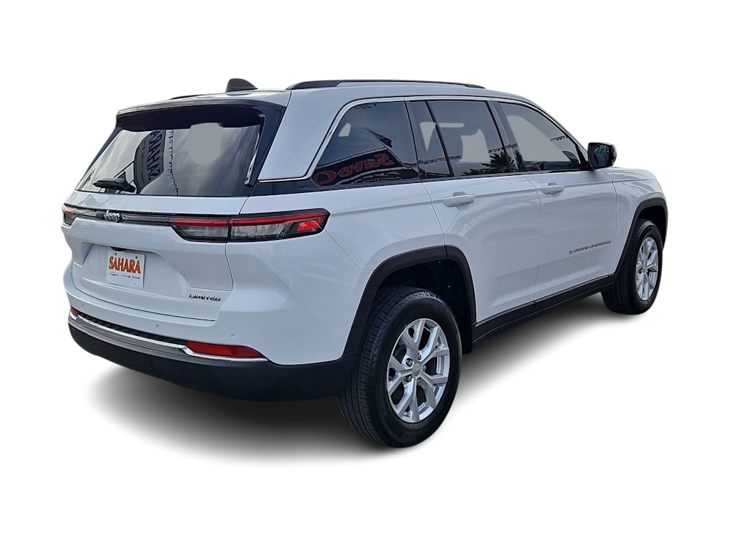 Thumbnail: 2023 Jeep Grand Cherokee - 22