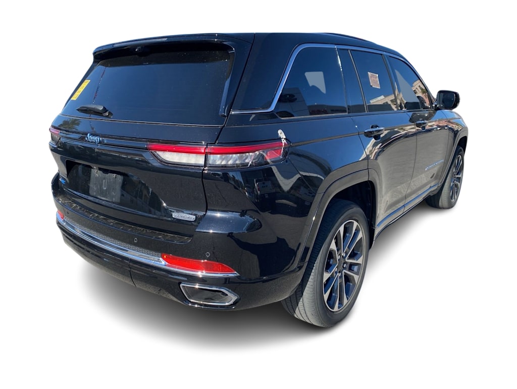 Thumbnail: 2023 Jeep Grand Cherokee - 14