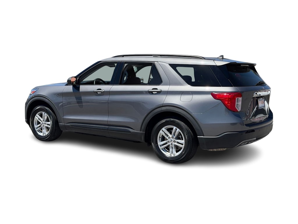 Thumbnail: 2022 Ford Explorer - 4