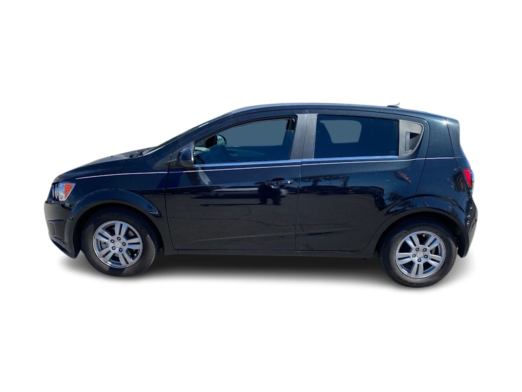 Thumbnail: 2013 Chevrolet Sonic - 3