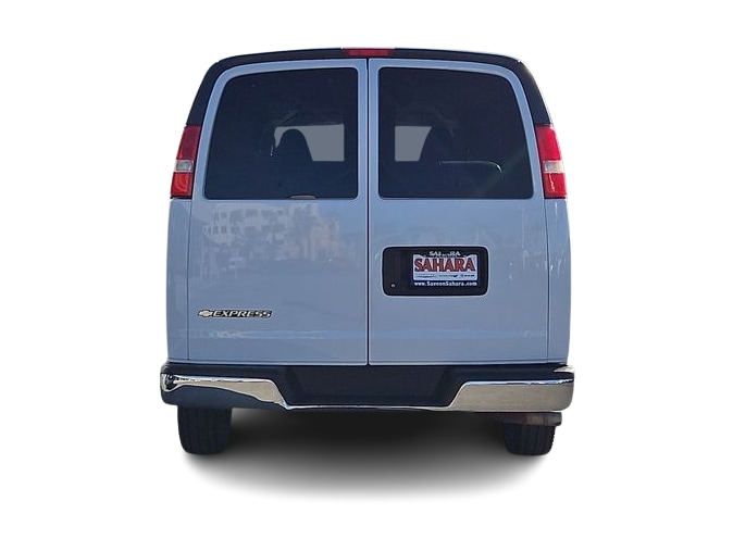 2020 Chevrolet Express 3500 4