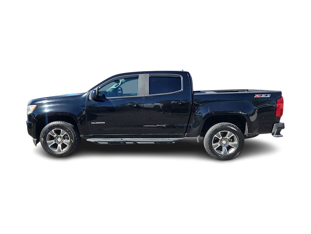 Thumbnail: 2019 Chevrolet Colorado - 3