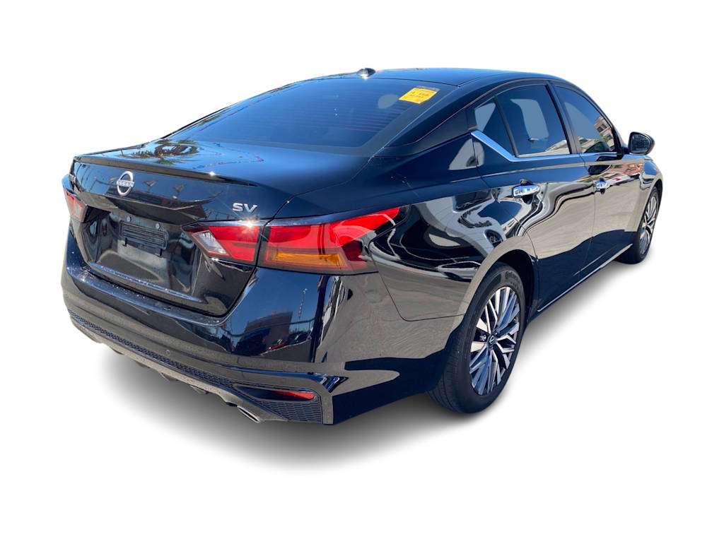 Thumbnail: 2023 Nissan Altima - 14