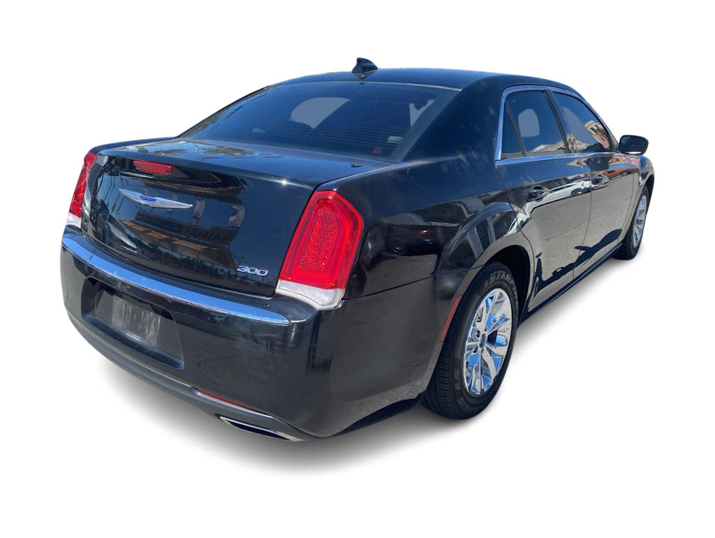 Thumbnail: 2019 Chrysler 300 - 14