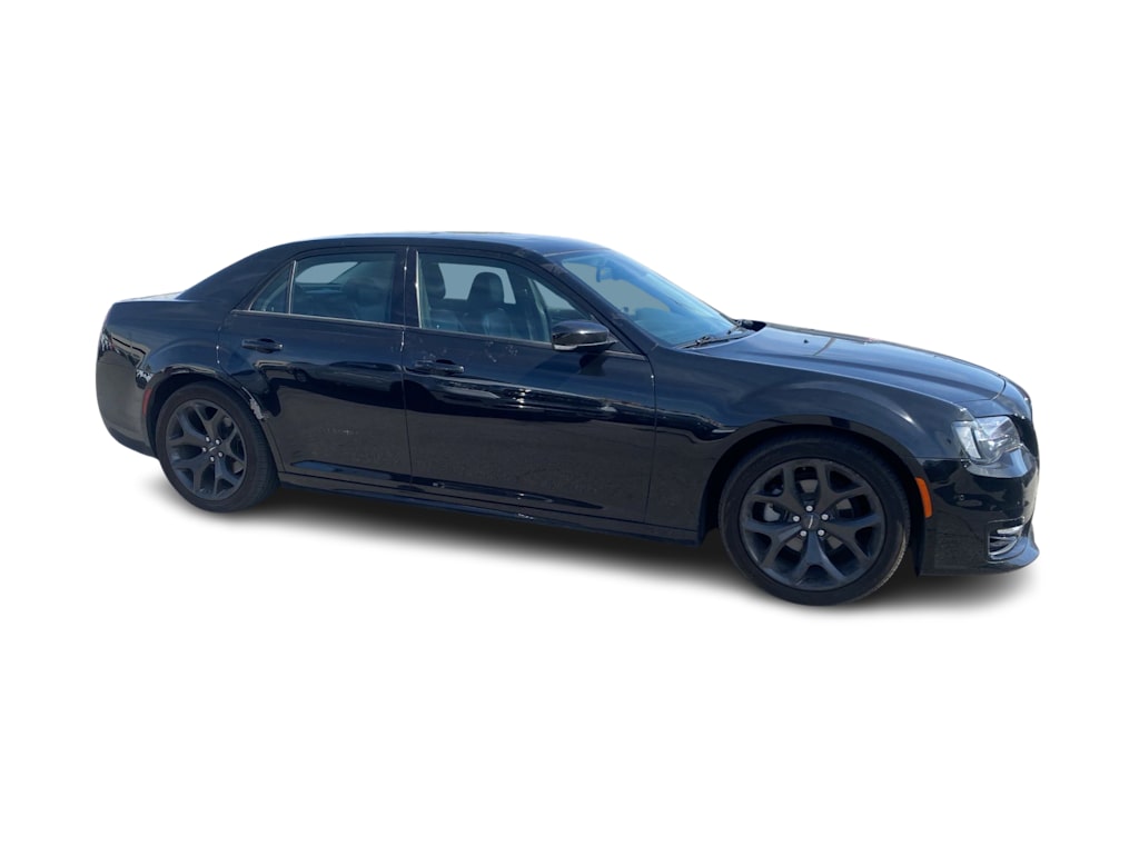 Thumbnail: 2022 Chrysler 300 - 13
