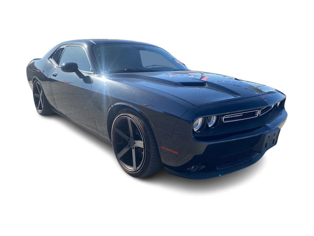 Thumbnail: 2015 Dodge Challenger - 3