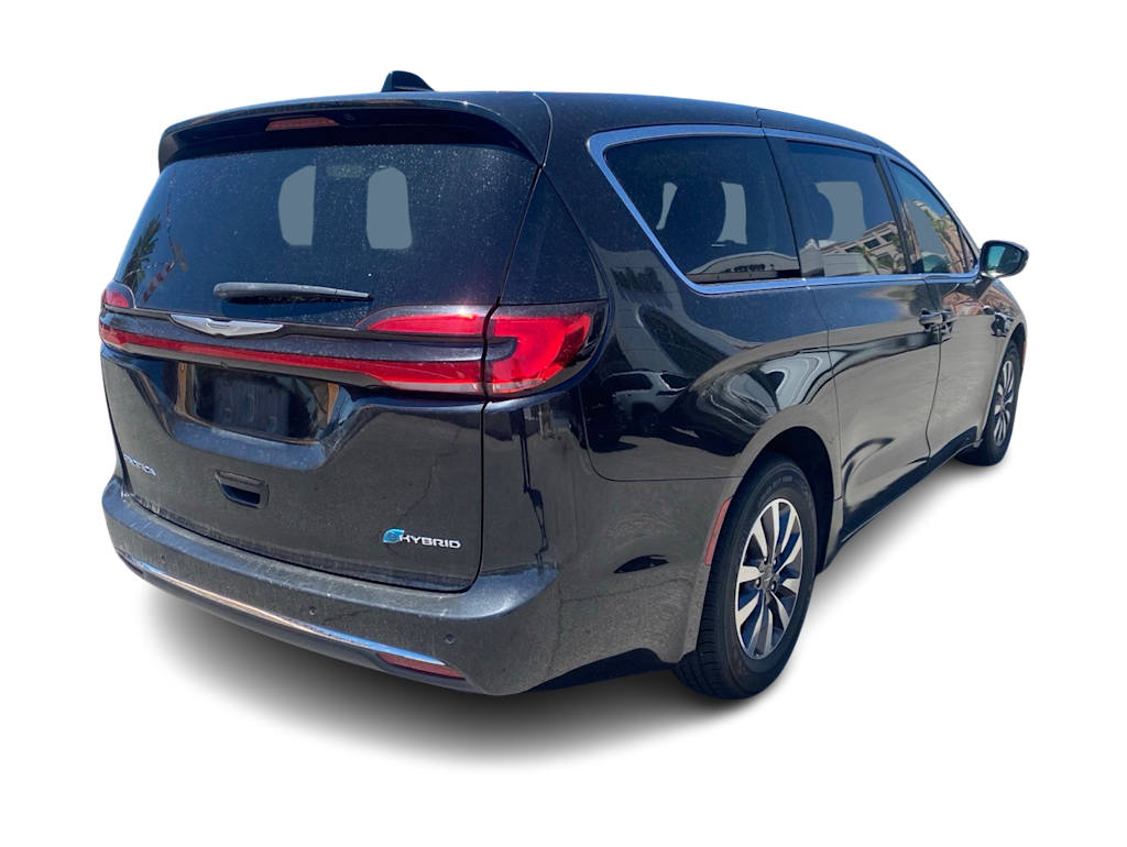 Thumbnail: 2023 Chrysler Pacifica - 14