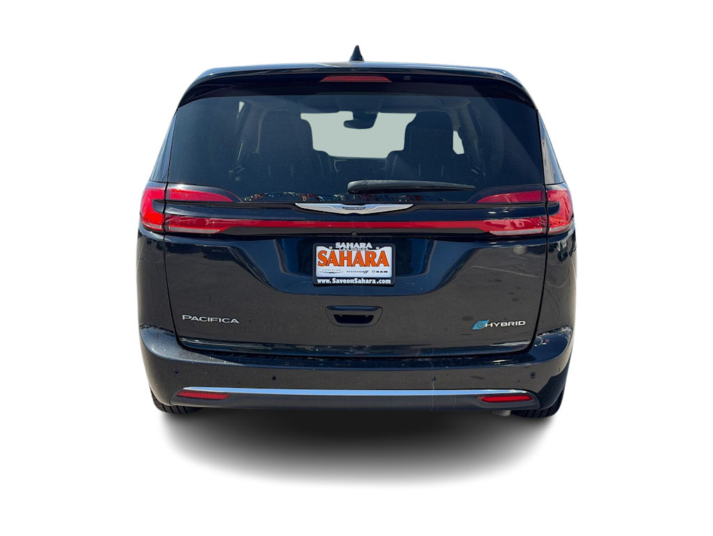 Thumbnail: 2023 Chrysler Pacifica - 4