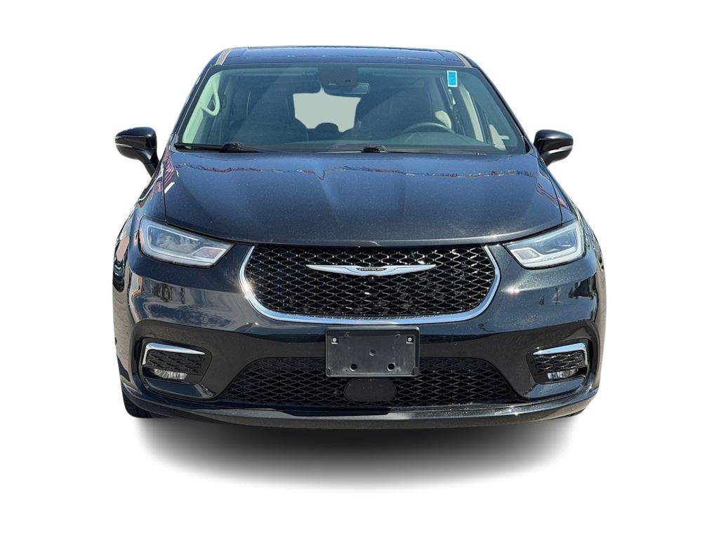 Thumbnail: 2023 Chrysler Pacifica - 5