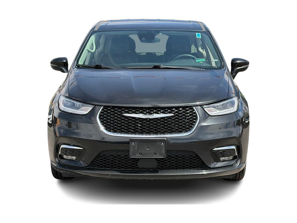 Thumbnail: 2023 Chrysler Pacifica - 5