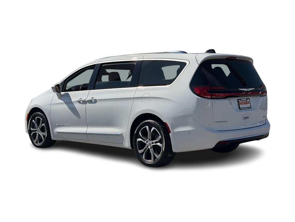 Thumbnail: 2024 Chrysler Pacifica - 4