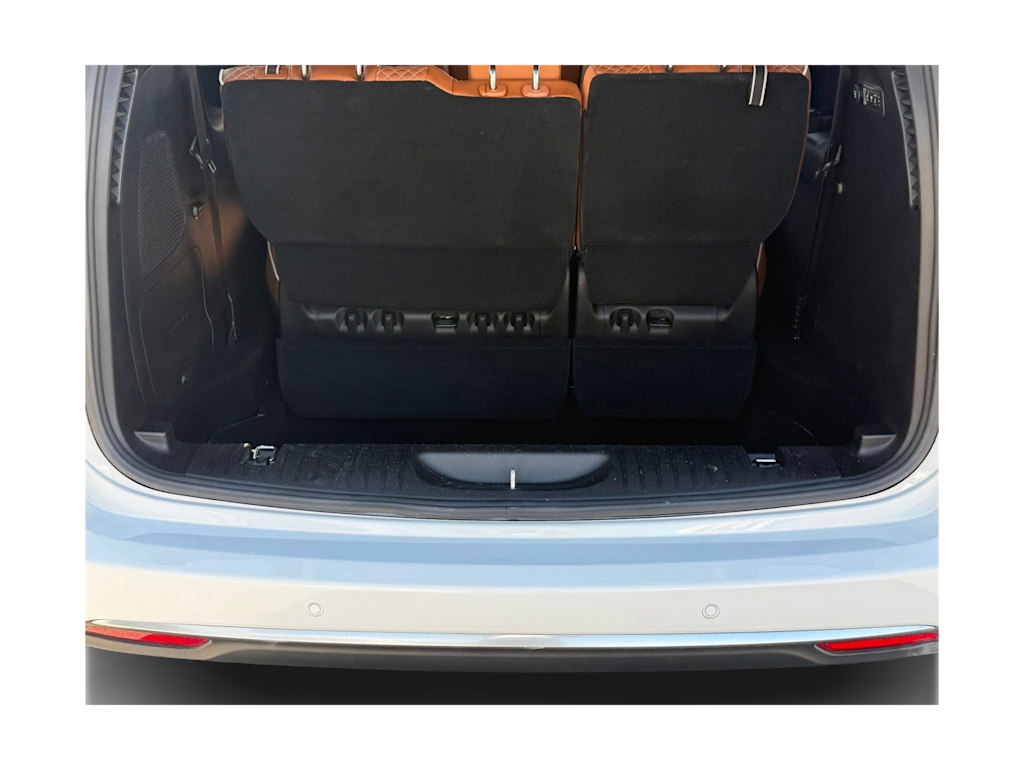 Thumbnail: 2024 Chrysler Pacifica - 16