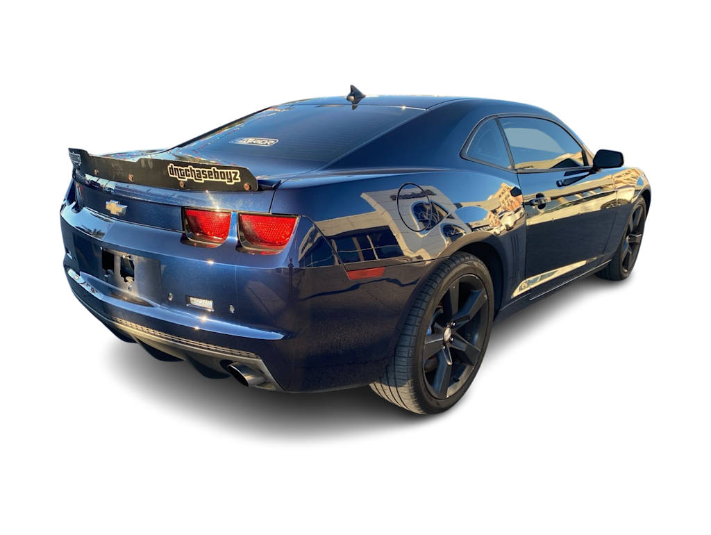 Thumbnail: 2011 Chevrolet Camaro - 14