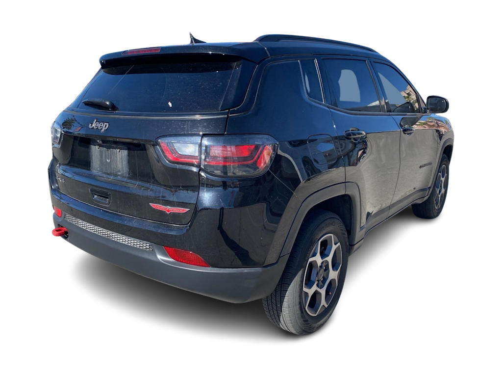 Thumbnail: 2022 Jeep Compass - 14