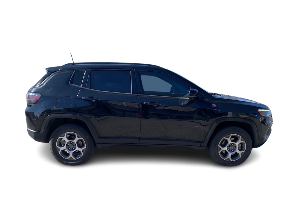 Thumbnail: 2022 Jeep Compass - 13