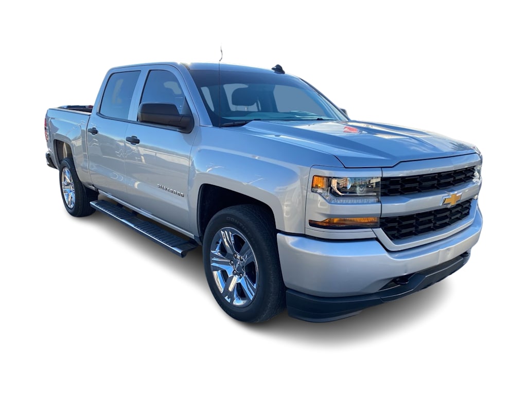 Thumbnail: 2018 Chevrolet Silverado 1500 - 11