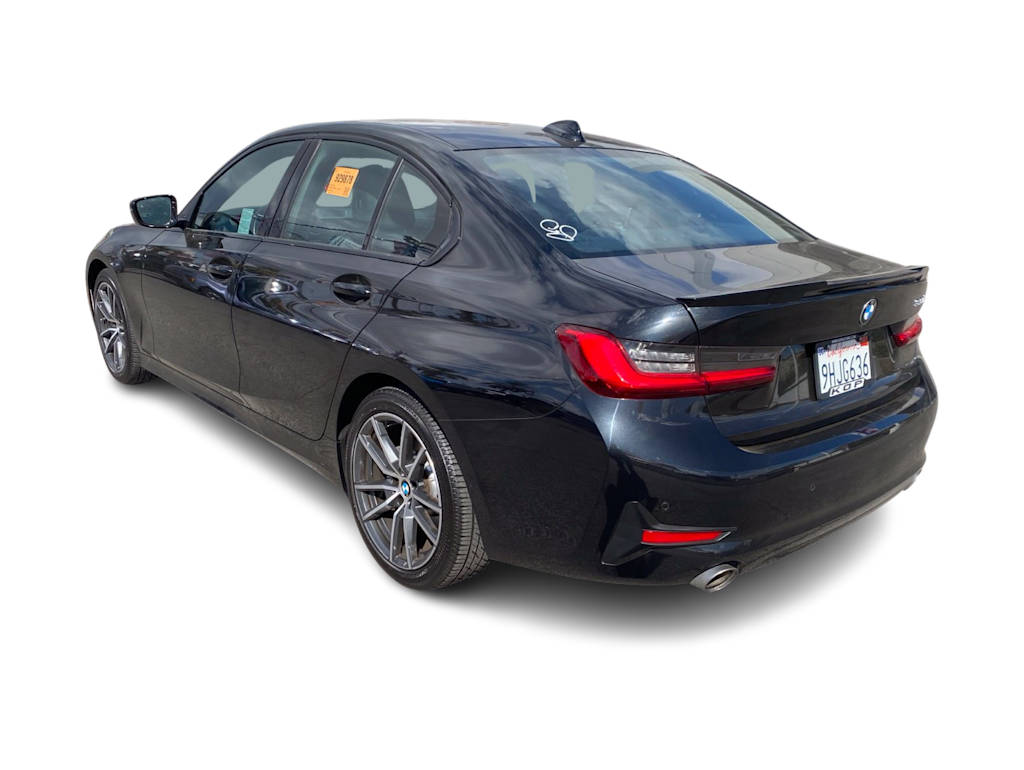 Thumbnail: 2020 BMW 3 Series - 4