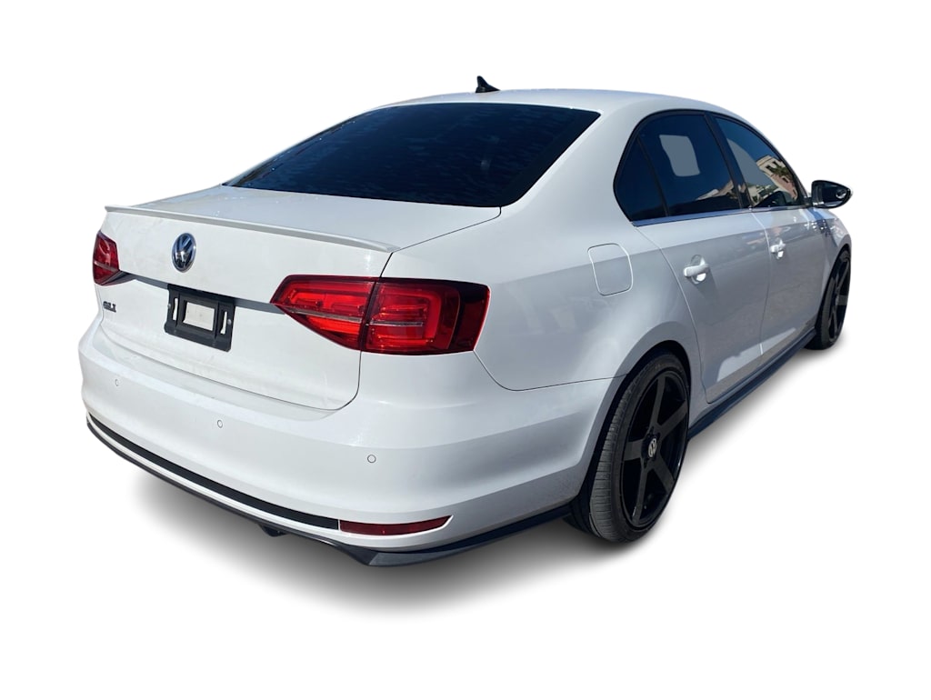 Thumbnail: 2016 Volkswagen Jetta - 14