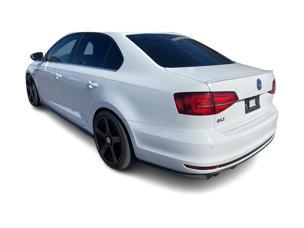 Thumbnail: 2016 Volkswagen Jetta - 4