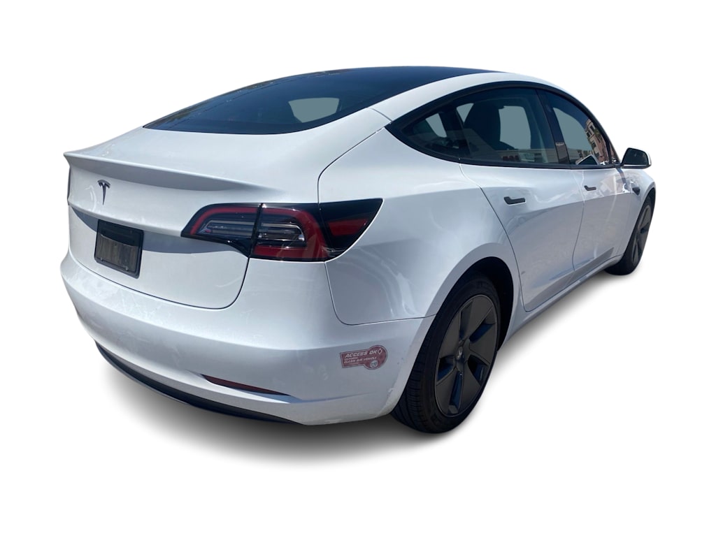Thumbnail: 2023 Tesla Model 3 - 14