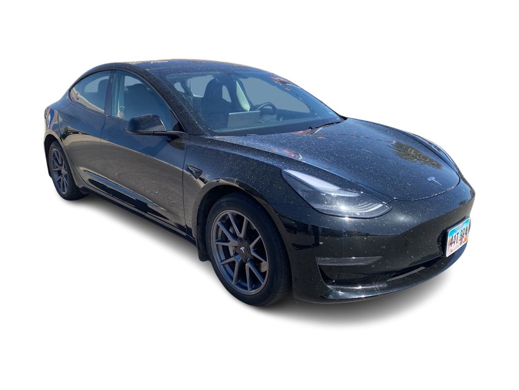 Thumbnail: 2023 Tesla Model 3 - 11