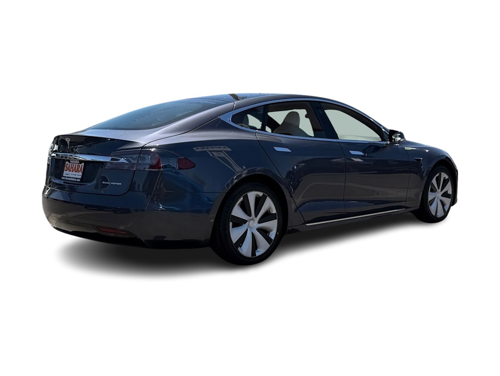 Thumbnail: 2021 Tesla Model S - 16