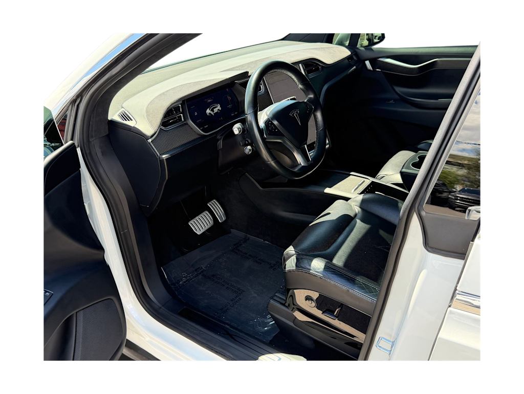 Thumbnail: 2016 Tesla Model X - 21