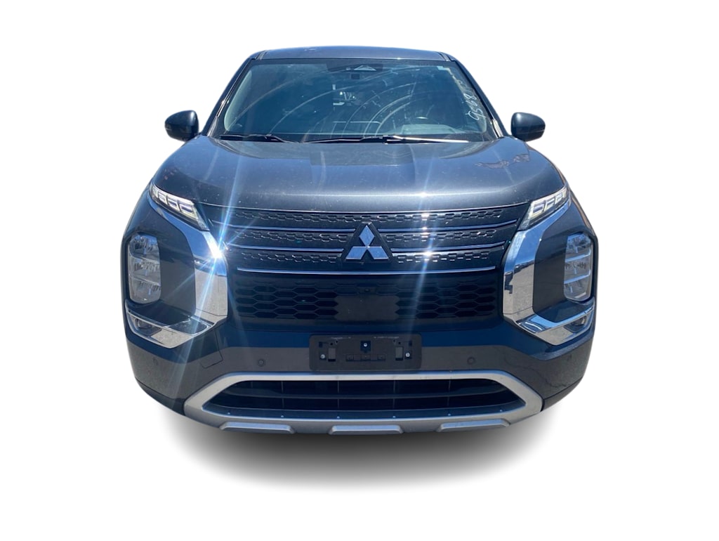 Thumbnail: 2024 Mitsubishi Outlander - 6